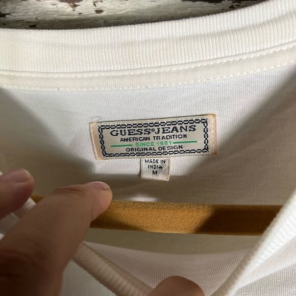 Vintage Guess Shirt - Picture 4 of 8